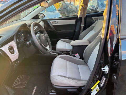 2017 Toyota Corolla LE