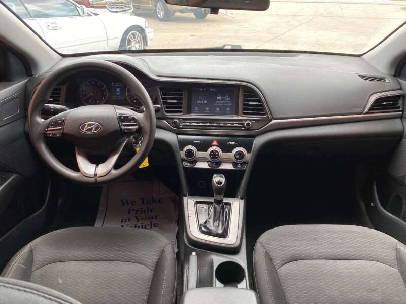 2019 Hyundai Elantra