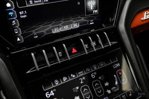 2022 Lamborghini Urus