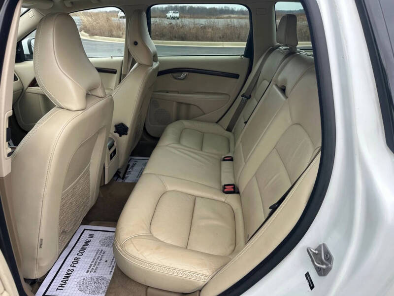 2015 Volvo XC70 T6 Premier Plus