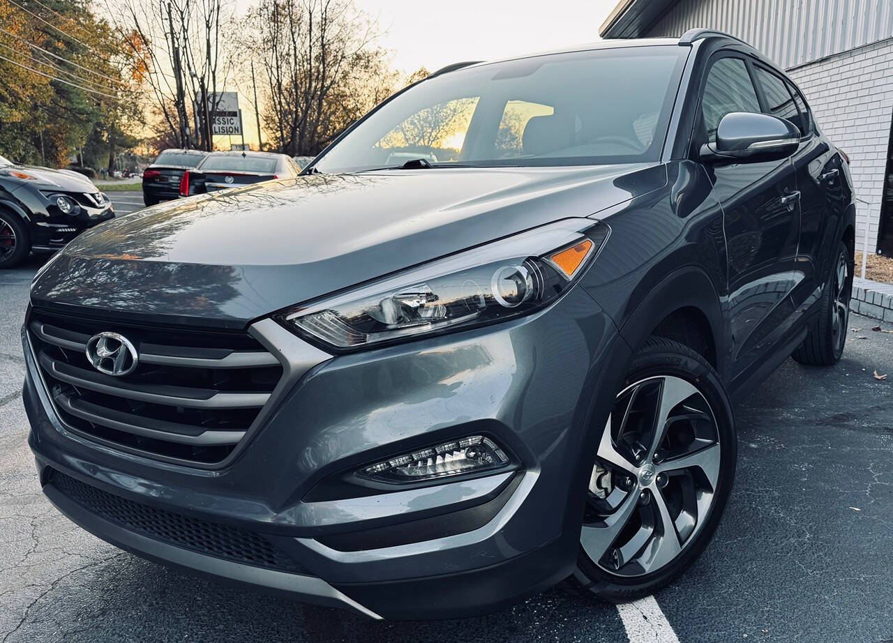 2016 Hyundai TUCSON for sale at Crown Auto Sales in Marietta, GA