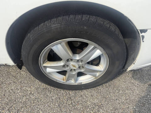 2005 Chevrolet Malibu Maxx LS