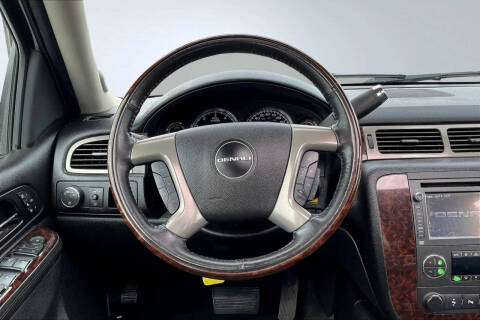 2013 GMC Yukon Denali