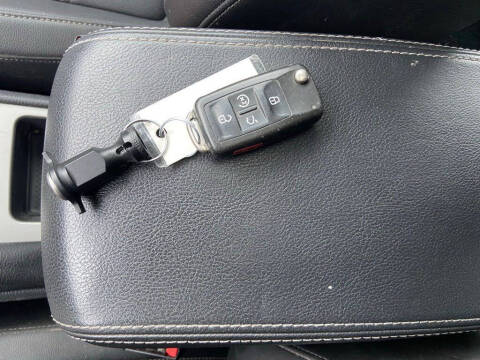 2020 Volkswagen Passat R-Line