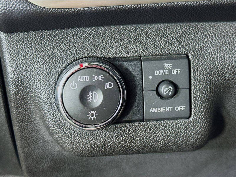2013 GMC Acadia Denali