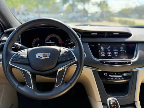 2018 Cadillac XT5