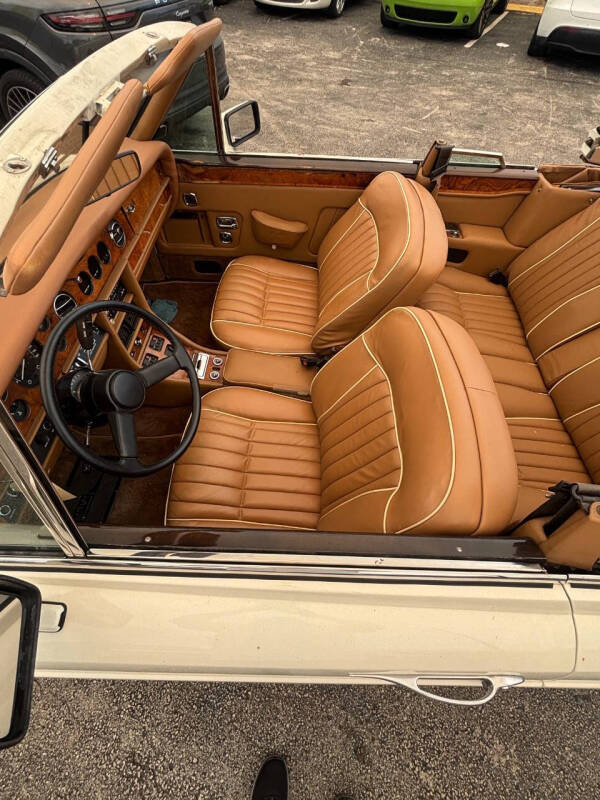 1987 Rolls-Royce Corniche