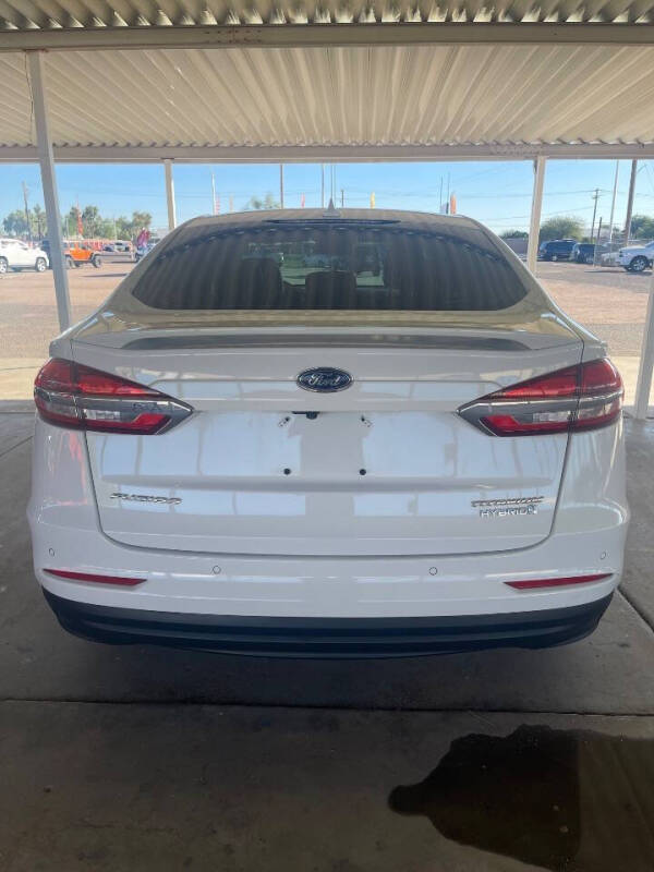 2019 Ford Fusion Hybrid Titanium