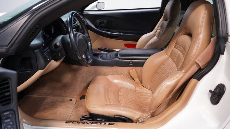 2004 Chevrolet Corvette