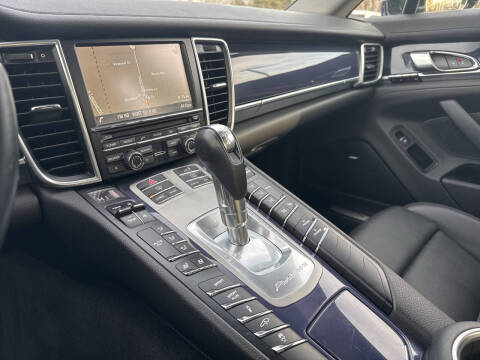 2015 Porsche Panamera S E-Hybrid