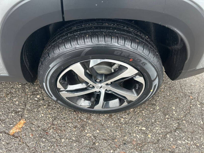 2024 Chevrolet Trax RS