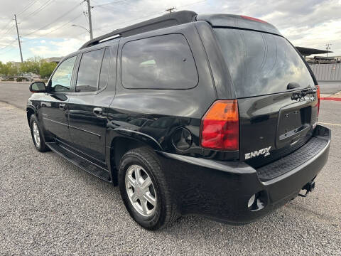 2005 GMC Envoy XL Denali