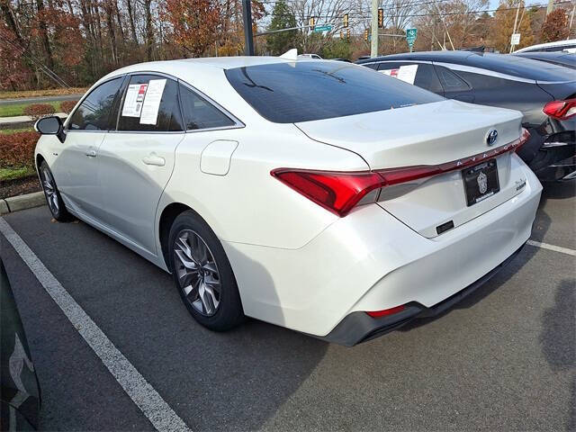 2021 Toyota Avalon Hybrid XLE