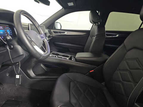 2024 Volkswagen Atlas Cross Sport SE