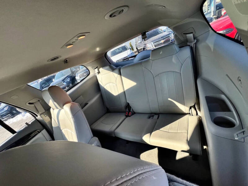 2017 Buick Enclave Leather