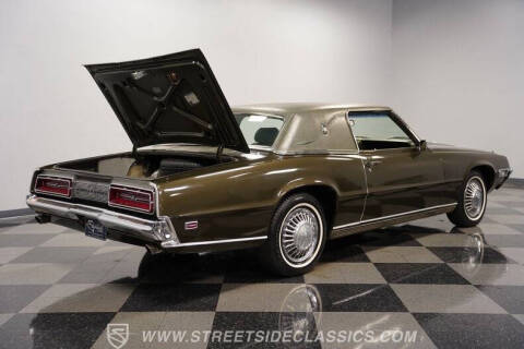 1969 Ford Thunderbird
