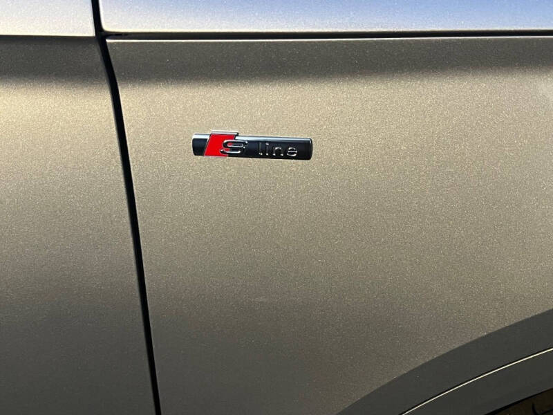 2025 Audi Q5 quattro S line Prem Plus 45 TFSI