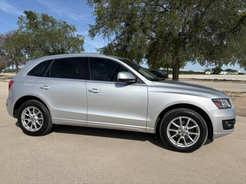2011 Audi Q5 2.0T quattro Premium Plus