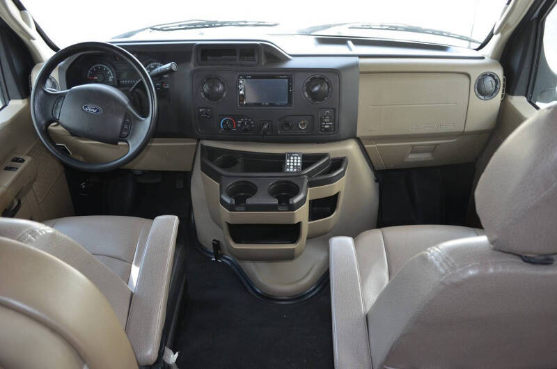 2019 Ford E-Series