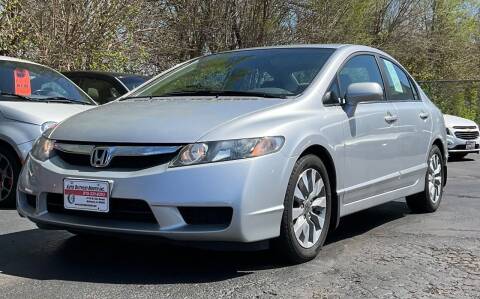 2009 Honda Civic for sale at Auto Outpost-North, Inc. in McHenry IL
