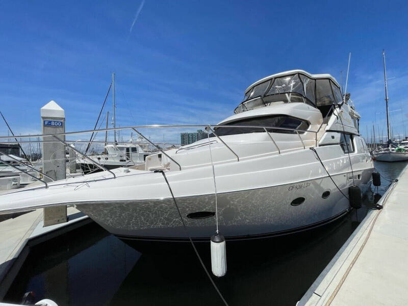 2000 SILVERTON 453 MotorYacht