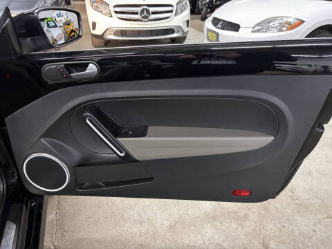 2012 Volkswagen Beetle Convertible