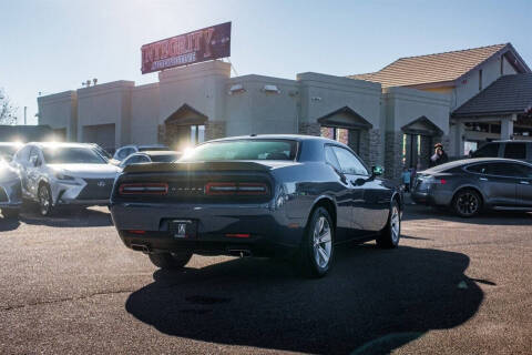 2023 Dodge Challenger SXT