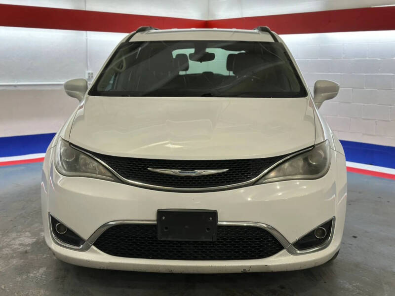 2017 Chrysler Pacifica