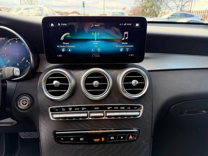 2021 Mercedes-Benz GLC GLC 300 4MATIC