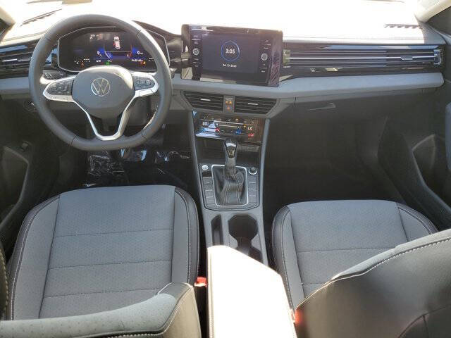 2025 Volkswagen Jetta SE