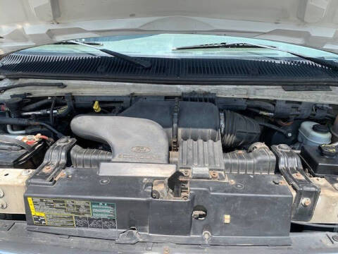 2003 Ford E-Series E-250