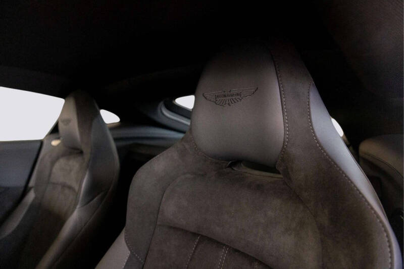 2026 Aston Martin Vantage