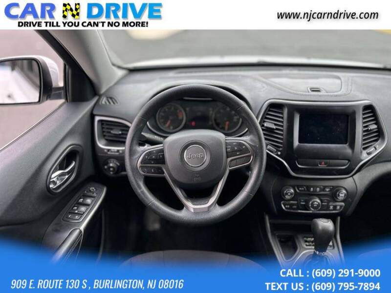 2019 Jeep Cherokee Latitude