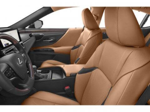 2025 Lexus ES 300h Ultra Luxury