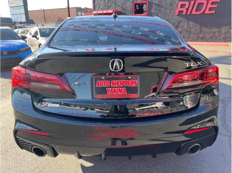 2019 Acura TLX
