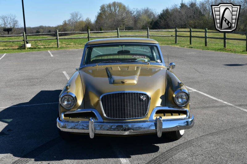 1957 Studebaker Golden Hawk