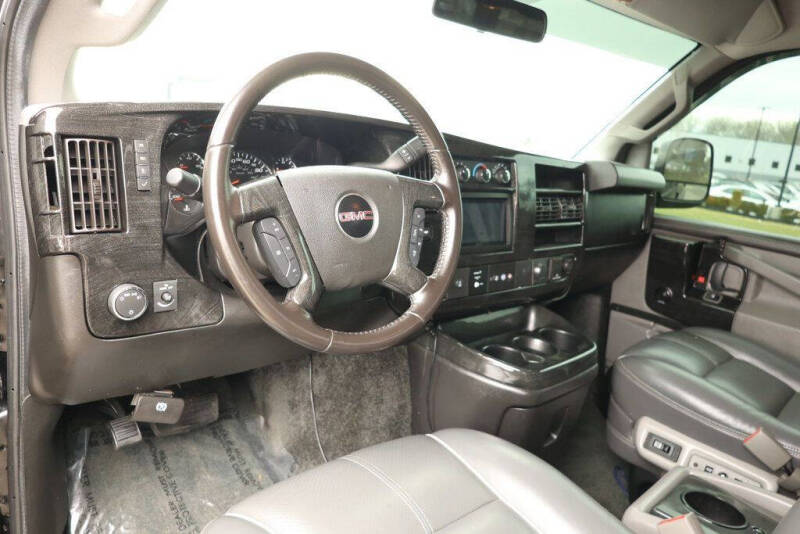 2018 GMC Savana 2500