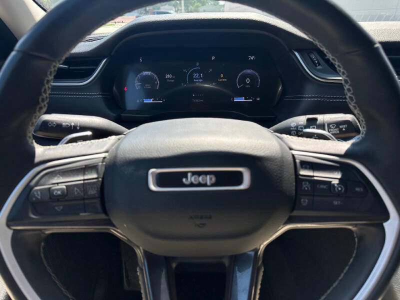 2022 Jeep Grand Cherokee