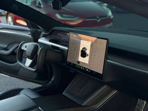 2021 Tesla Model S Plaid
