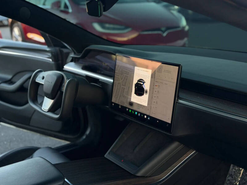 2021 Tesla Model S Plaid