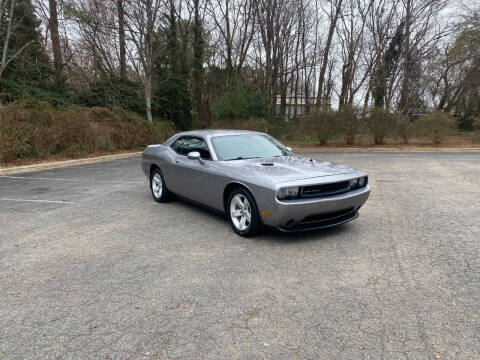 2013 Dodge Challenger SXT