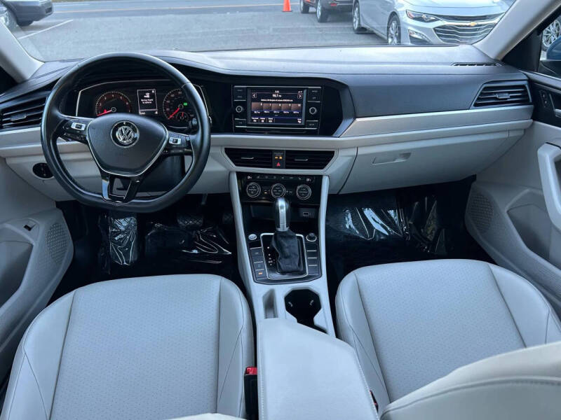 2019 Volkswagen Jetta