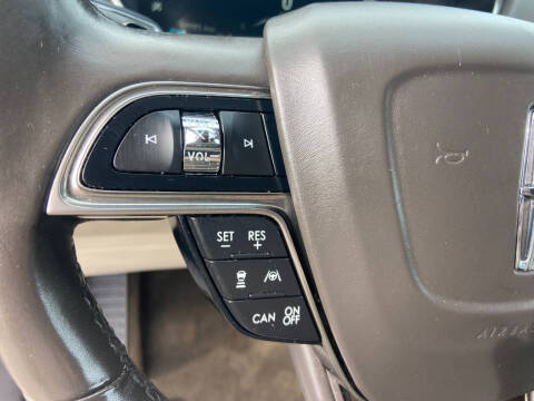 2019 Lincoln Nautilus Reserve