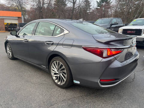 2019 Lexus ES 300h