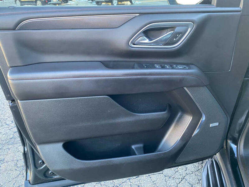 2021 Chevrolet Suburban RST