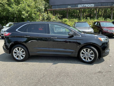 2019 Ford Edge Titanium