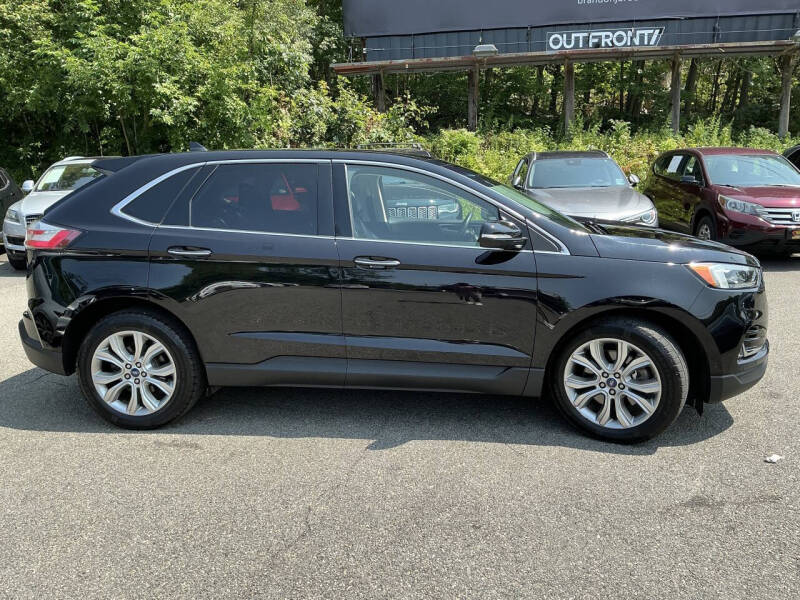2019 Ford Edge Titanium