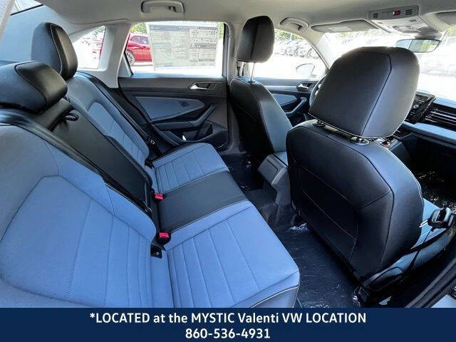 2025 Volkswagen Jetta SE