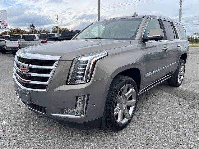 2019 Cadillac Escalade Premium Luxury's photo