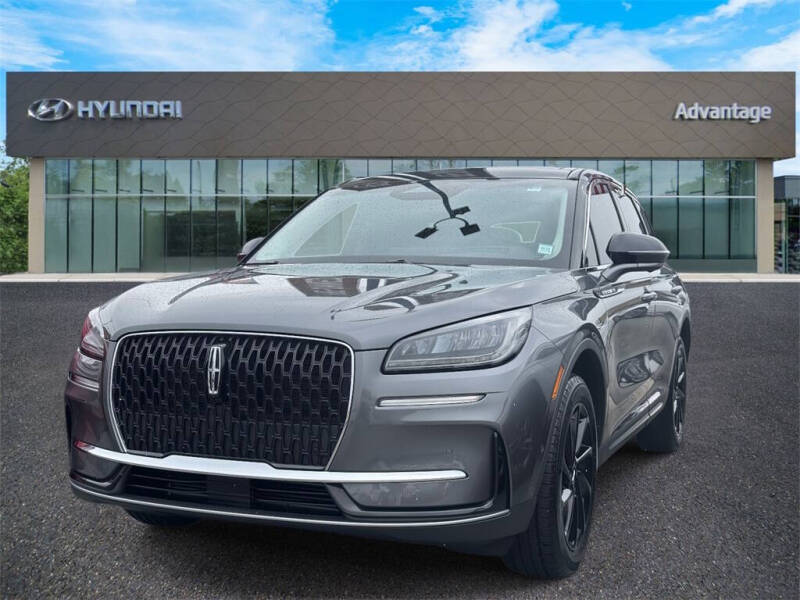 2023 Lincoln Corsair Standard